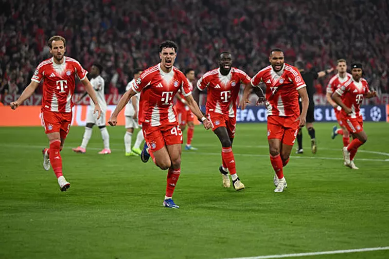 بايرن ميونيخ ينفض غبار الخروج الأوروبي بالفوز على فولفسبورج